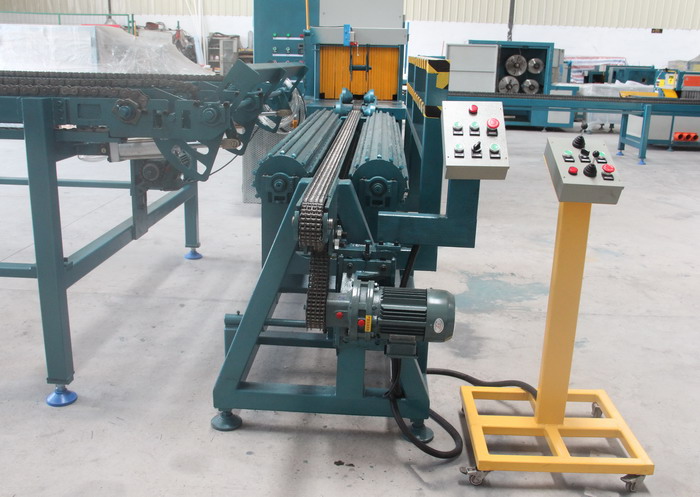 加工車間現場-裝配-調試機械現場圖片