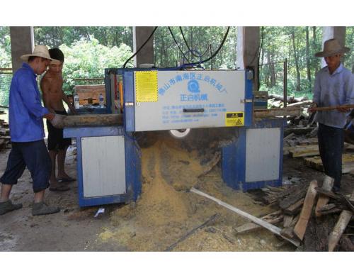 江蘇省鹽城市-圓木多片鋸200加工現場