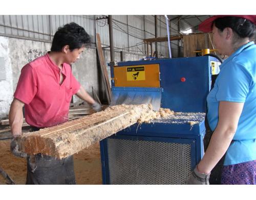 上海市-方木多片鋸150高加工現(xiàn)場(chǎng)0