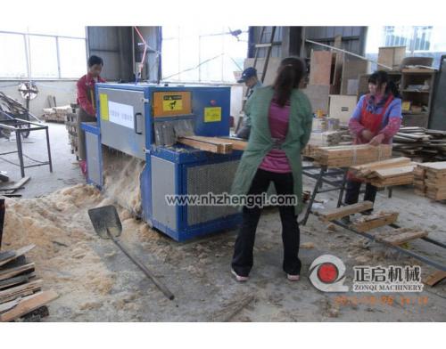 四川省-綿陽(yáng)市-江油縣-方木多片鋸加工現(xiàn)場(chǎng)