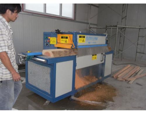 天津-寧河縣-潘莊鎮(zhèn)-方木多片鋸80高加工現(xiàn)場(chǎng)